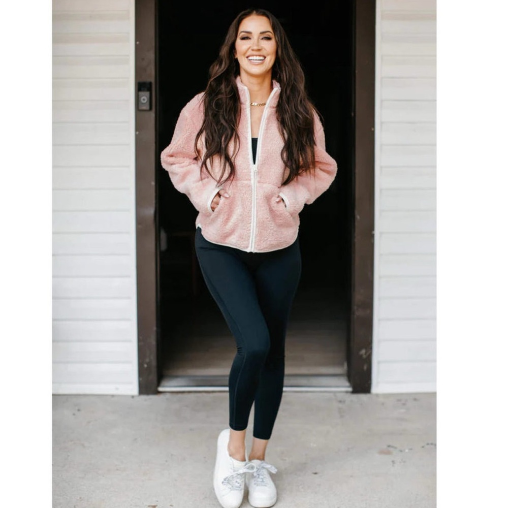 Smash + Tess Toasty Teddy Zip Up in Rosé Pink Size Small Brand New with Tags